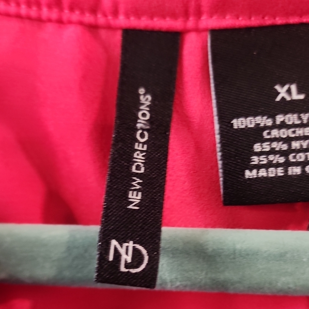 Women's Pink Button-Up Blouse - Picture 2 of 3